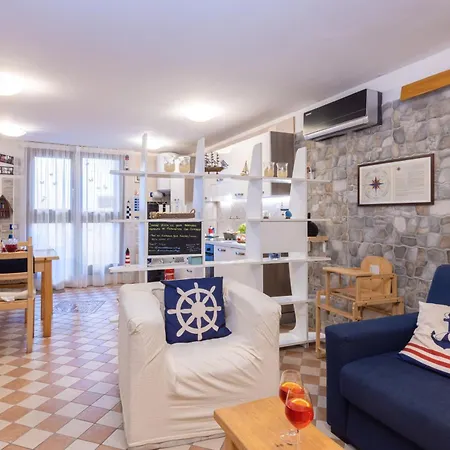 Marinautica Sea Cottage Sorrento