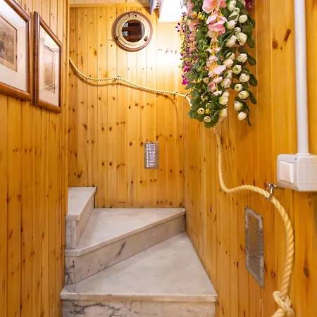 Marinautica Sea Cottage *