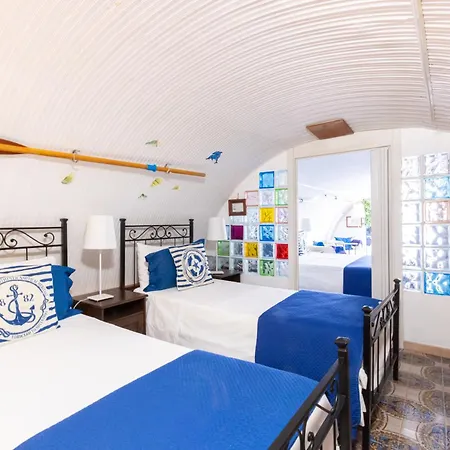 Marinautica Sea Cottage Апартаменты *